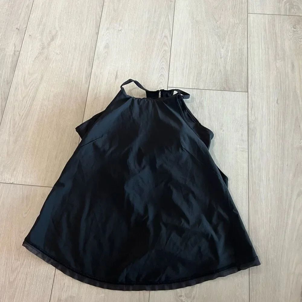 Lululemon women’s sport bra top size 8